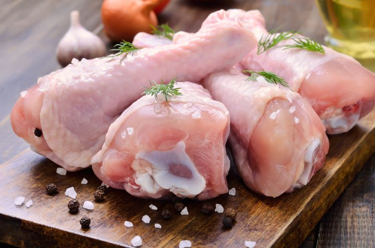 Corn & Soy-free Pastured Chicken Drumsticks