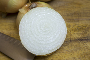 Pound of Yellow Onions